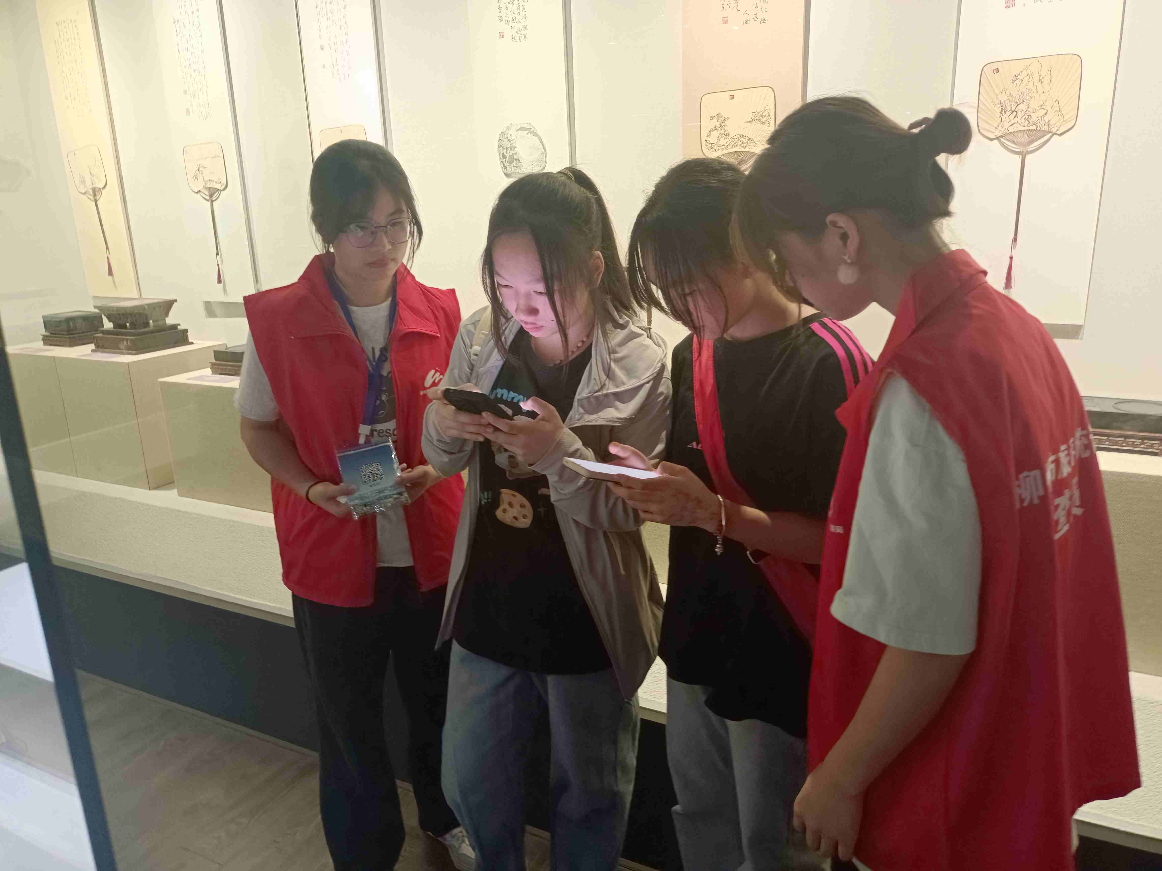 桂航學(xué)子三下鄉(xiāng)：柳州住宿展民情，鄉(xiāng)村發(fā)展肯定行