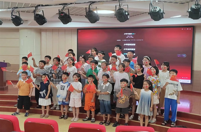 蘇師青年攜手“童”行，凝心聚力筑夢(mèng)七彩未來