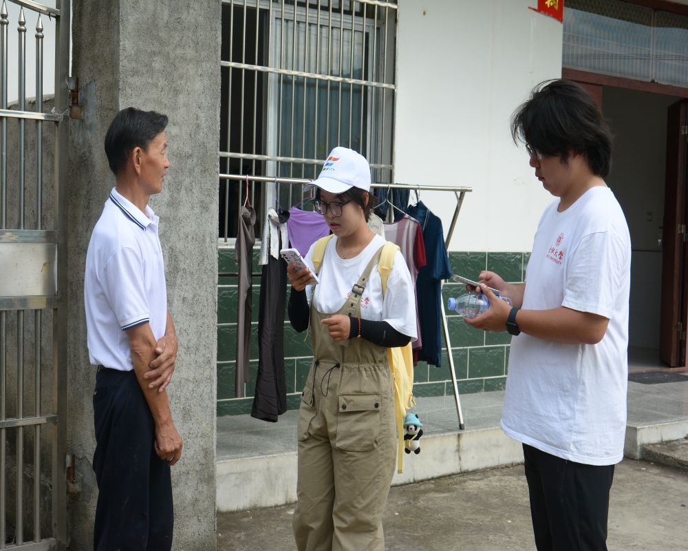 以青年踏實(shí)之我，逐鄉(xiāng)村振興之陽(yáng) —合肥大學(xué)“岳”動(dòng)青春，遇“踐”盛夏實(shí)踐隊(duì) 赴安慶