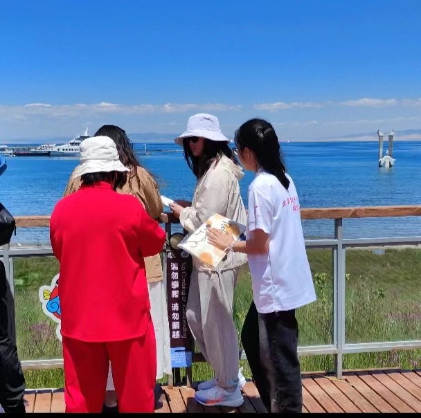 開展環(huán)保推廣，協(xié)力保護(hù)青海湖