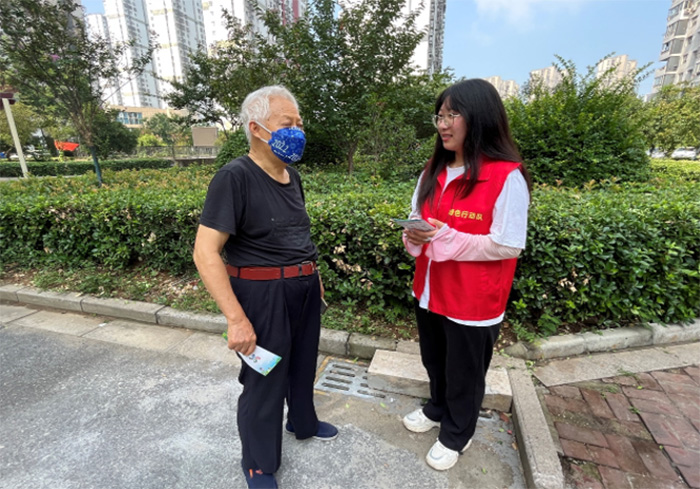 徐工學(xué)子暑期社會(huì)實(shí)踐：垃圾分類，青春助力