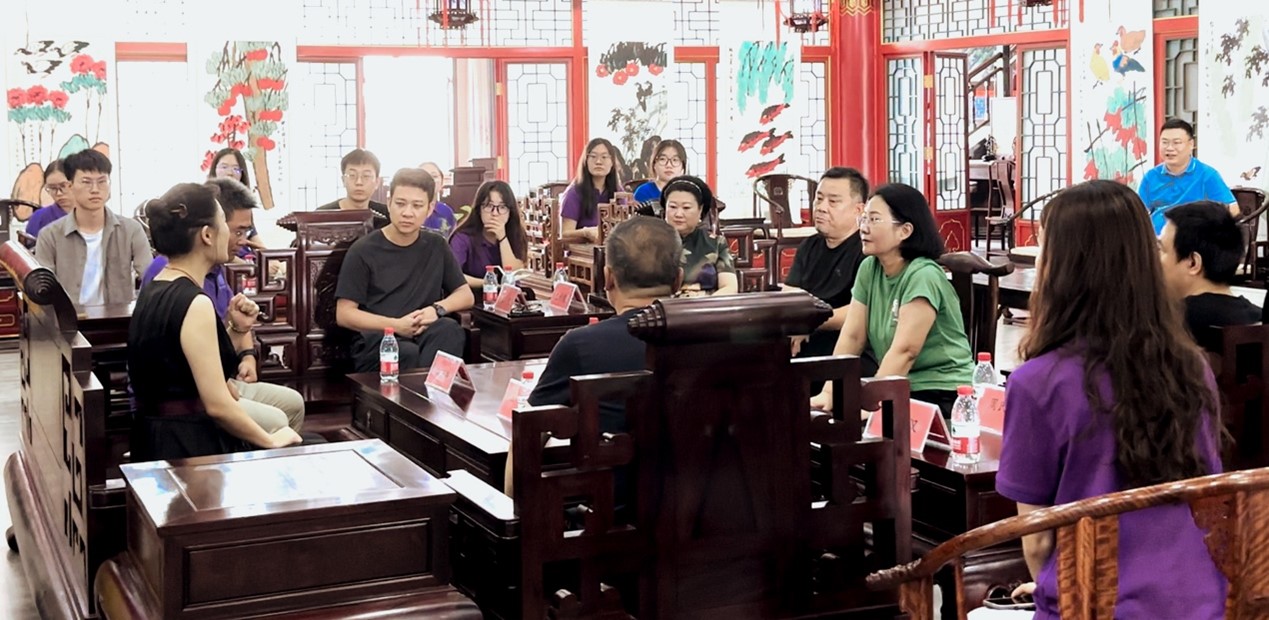 南開(kāi)大學(xué)師生依托鄉(xiāng)村工作站赴廊坊市廣陽(yáng)區(qū)開(kāi)展結(jié)對(duì)共建活動(dòng)