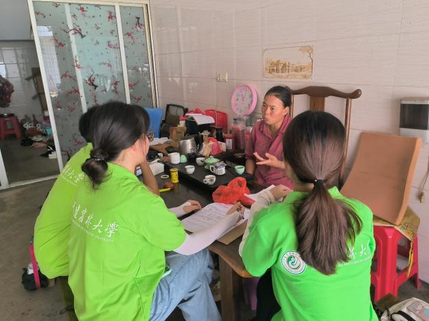 入戶問卷察民生，精準調(diào)研助三農(nóng)
