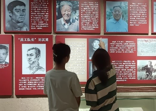 青春聚力正當(dāng)時(shí)，弘揚(yáng)沂蒙精神